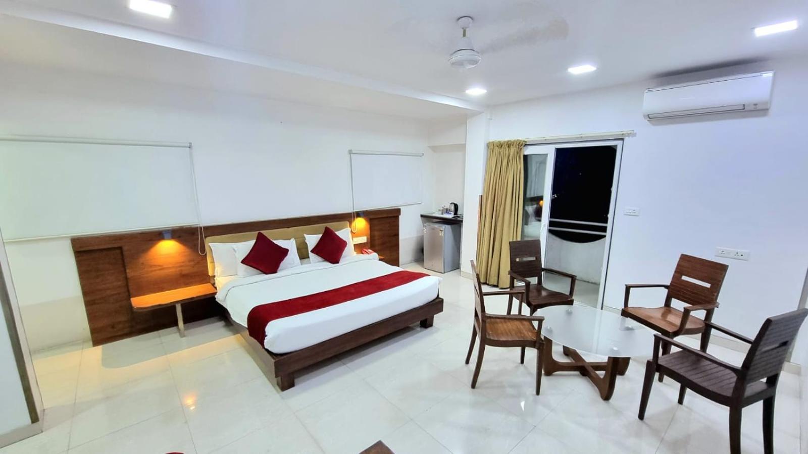 Hotel Raviraj, Chhatrapati Sambhaji Nagar Aurangabad  Exterior photo